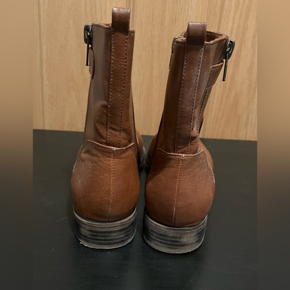 Naturalizer Jacklyn Brown Booties - Picture 8 of 16